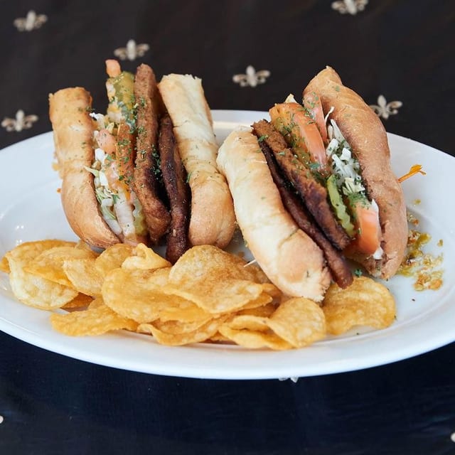 Hot Sausage Po'Boy (Patton Hot Sausage).